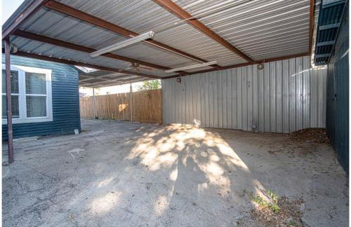 Stylish 4 Br/2ba Renovated Home Near Downtown - Foto 46