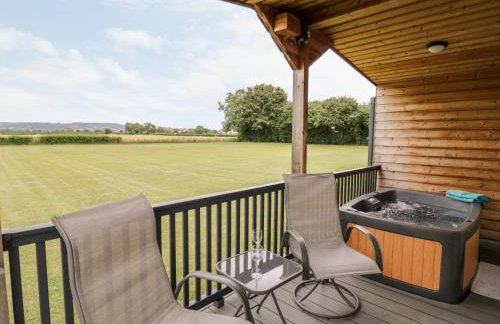 Cotswold View 1 - Photo 1