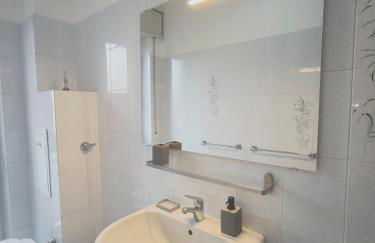 Portello Flat with Balcony - Foto 14