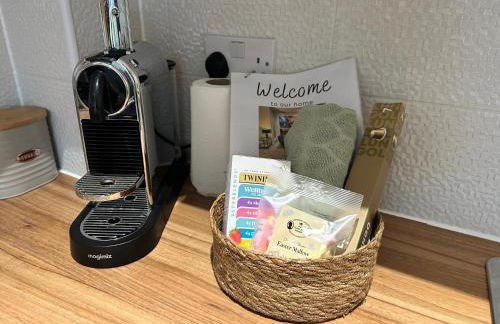 City Getaway - 3BR Home Near Etihad & AO Arena - Sleeps 6 - Foto 7