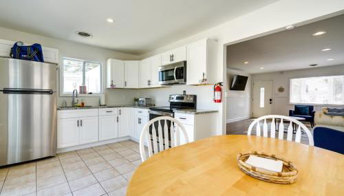 Charming Beach Haven West Home 1 Mi to Beach! - Foto 3