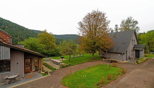 Lug ins Tal - 2 Häuser - Foto 3