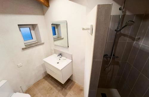 Authentique Casellu en pierre à Porticcio avec vue sur la mer - Foto 9