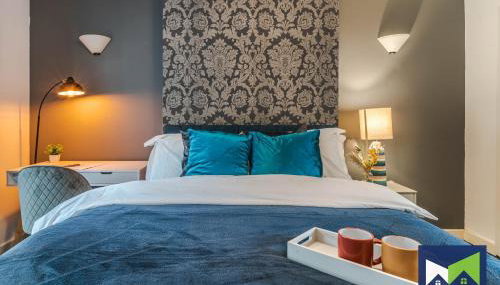 Spacious and Comfy 5 Bed, 2 Bath House with POOL TABLE, near HS2, Solihull, NEC - Foto 2