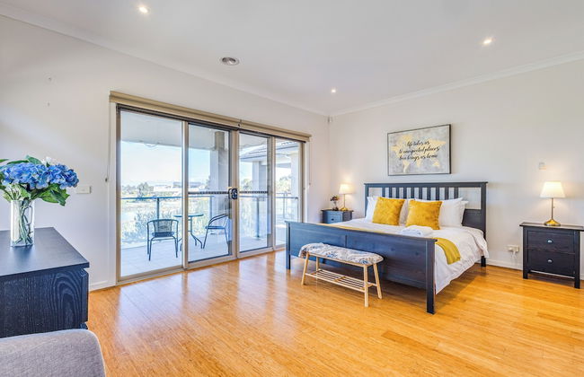 StayAU 3BR Deluxe Family Loft Point Cook - Foto 17