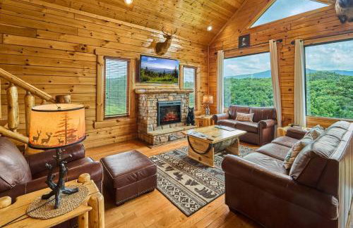 Epic Mountain Views, Hot Tub, Game Room, Sleeps 10 - Foto 1