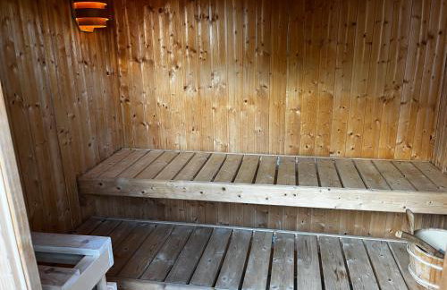 Town House with Jacuzzi & Sauna - Foto 6
