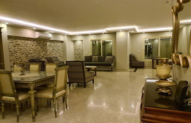 Spacious Executive Luxury Apartment With Balcony - Foto 15