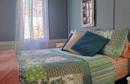 Airport Waterfront Cottage w transportation - Foto 26