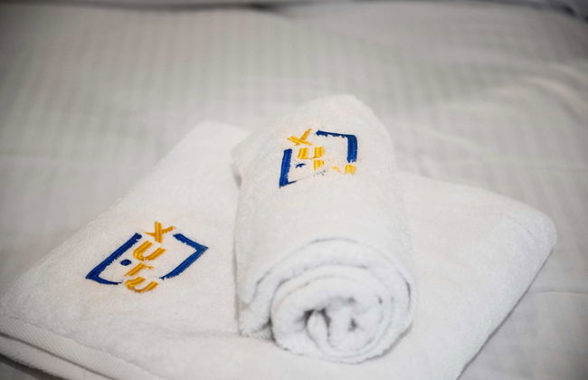 Xuru Stays I Play Foosball & Do Yoga - 1 BR Apt. 5 Min To Airport - Foto 28