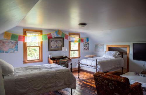 Historic Colonial in the Heart of Ski Country - Foto 32