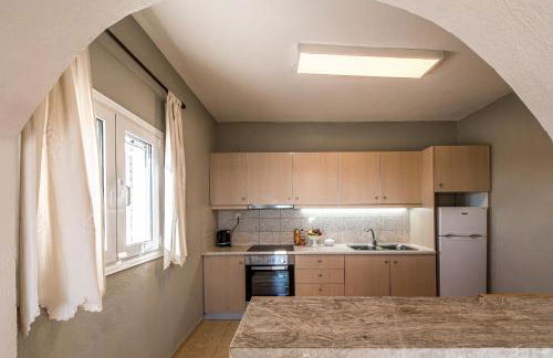 Tranquil sea view villa with private pool, just 2km from the beach! - Foto 26