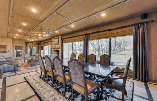 Spacious Ranch Style Home w Cinema Room - Foto 3