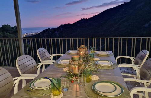 casa y piscina en un parque natural - Photo 25