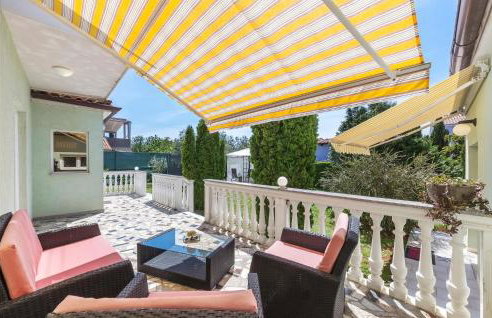 Lovely Apartment In Valtura With Wifi - Foto 1