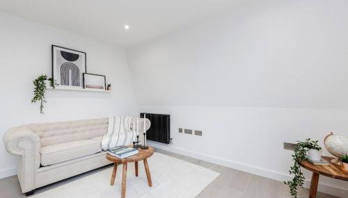 2Bed 2Bath Apartment in Liverpool Street, Steps to Brick Lane, Spitalfields & Shoreditch - Foto 2