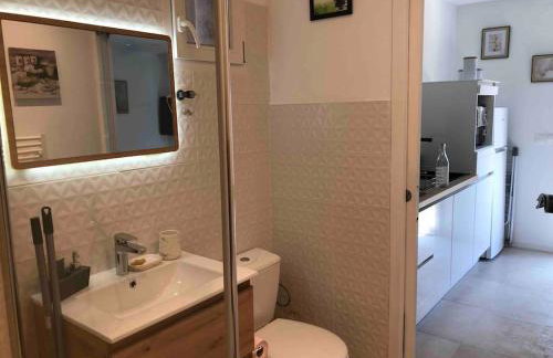 La Maisonnette T2 charmant jardin parking La Cadière d'Azur 1 à 4 personnes - Foto 17