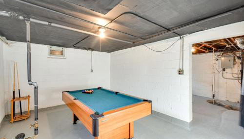 Quaint Cedar Rapids Home, 4 Mi to Downtown! - Foto 2