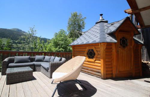 Prestigious Chalet with Pool & Hot tub, Mountain Views for 19 Guests - Foto 45