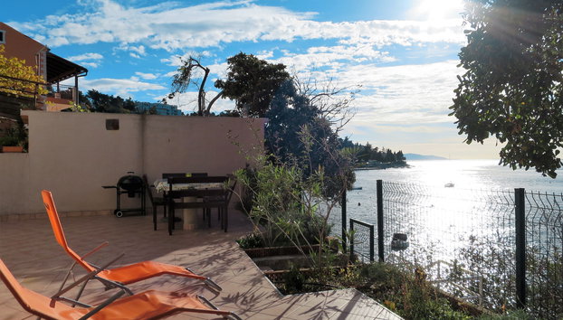 Lili - Foto 3, Inside other