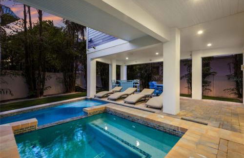 LUXURY VACATION HOME! ADD A GOLF CART!! - Photo 6