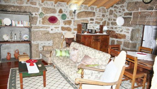 Spacious Family House in Nogueira with Garden - Foto 3