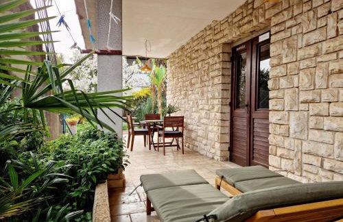 RUSTICO MEDITERRANEO Apartment with large terrace by Villa Mihaela Poreč - Foto 1
