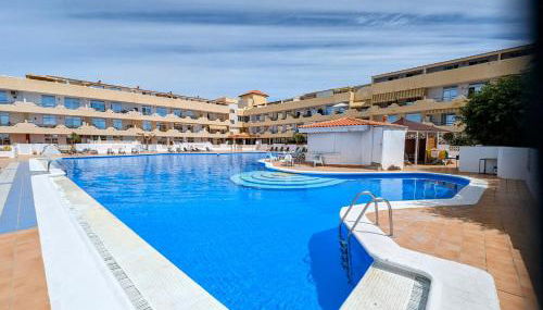 Comfortable 2-Bedroom Duplex in Playa Paraiso with Ocean View, Balcony, and Shared Pool - Foto 5