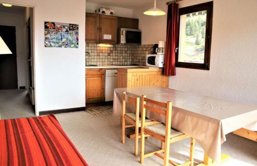 Auris en Oisans - Appartement 3 pièces cabine - 6 couchages au pied des pistes - FR-1-297-77 - Foto 13