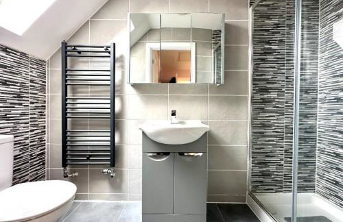 Ideal 4 Bedroomed House in Bicester - Foto 25