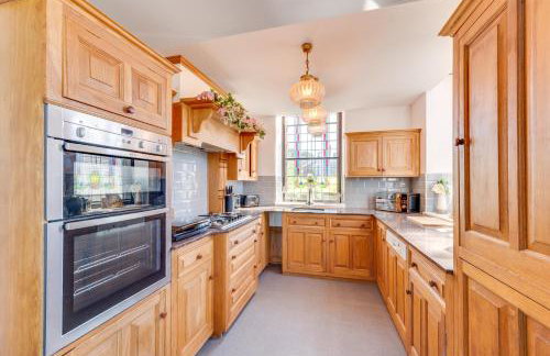 Birchover Chapel - Foto 12