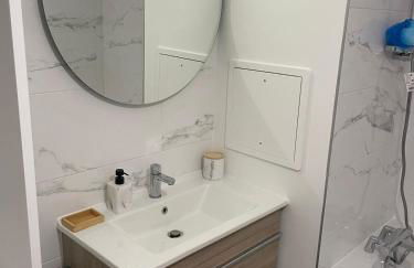 Superb 3 Bedroom near to Paris with Parking - Foto 30