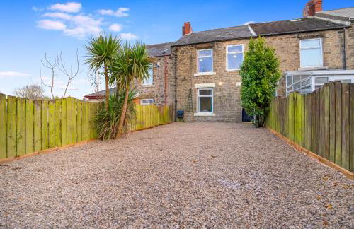 NEW! 4BR in Stanley - Foto 49