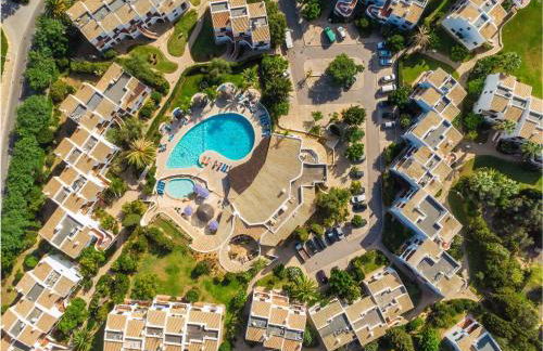 Ocean Vista Retreat with Beach & Pool Access by Drago Rentals - Foto 41