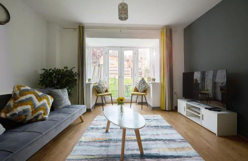 NEC Exhibitor Home, Stay near Birmingham Airport - Foto 60