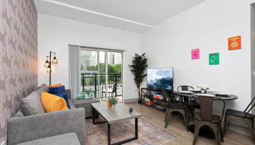 Stylish 4 Bed - 2 Mins to Stadium - Free Parking - Gym - Views - Foto 5