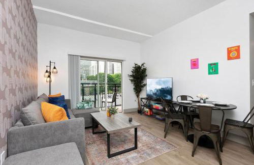 Stylish 4 Bed - 2 Mins to Stadium - Free Parking - Gym - Views - Foto 5