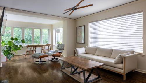 Lakeview East Apartment - Photo 3