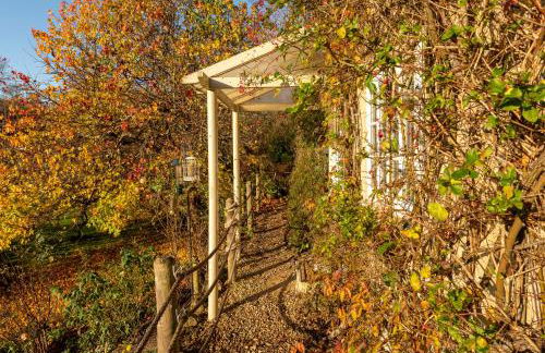 Tucking Mill View- Self Catering - Photo 32