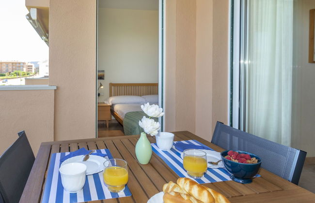 "Port Pals Golden" - Foto 10