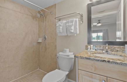 Crystal Palms Treasure Island Retreat Steps from the Beach - Photo 10