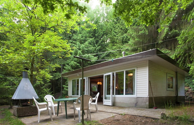 Forest Chalet in Lanklaar - Photo 1