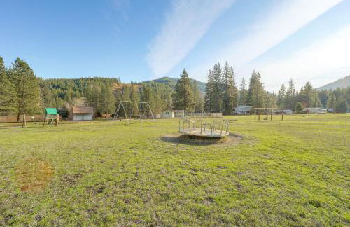 Cozy Waterfront Home with Mtn View Near Leavenworth - Foto 34