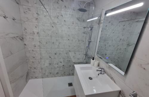 Casa Liotro comfortable, panoramic,central, near the sea,swimming pool,wifi,terrace - Foto 23