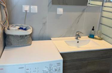 Luxury Villa Rafaela Οικογενειακή βίλα με ιδιωτική πισίνα, BBQ κ παιχνίδια Ιδανική για οικογένειες με παιδια - Foto 35