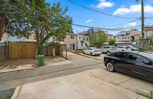 Federal Hill Luxury with Parking & Harbor View Rooftop - Foto 18