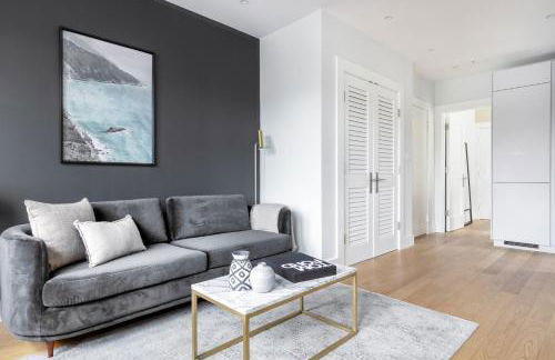 Bright Allston 2BR w WD in basement BOS-272 - Foto 3