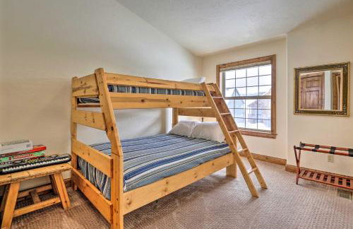 Luxe Rocky Mtn Retreat with Hot Tub - By Winter Park - Foto 16