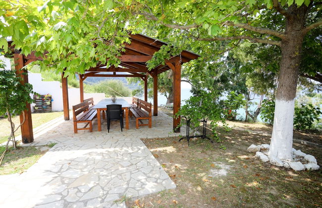 Agios Georgios - 2 Beds - Sleeps 5 - Free Parking - Foto 18