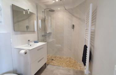 Très belle Résidence vue mer et piscine chauffée - BACCALOCATION - Foto 31